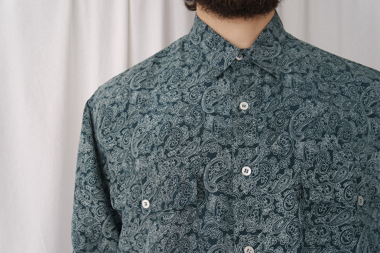 100% Silk shirt longsleeved blue Paisley pattern